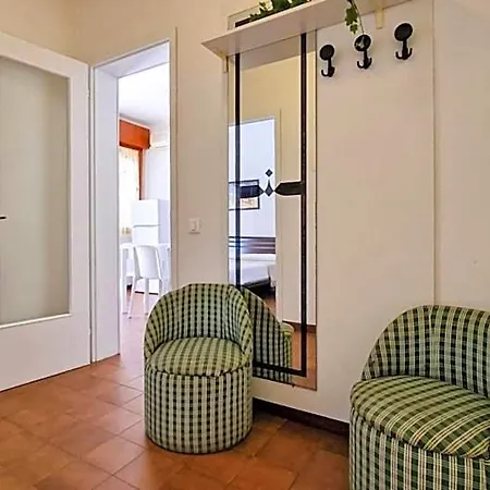 Bright Flat In With Pool - Beahost 3*