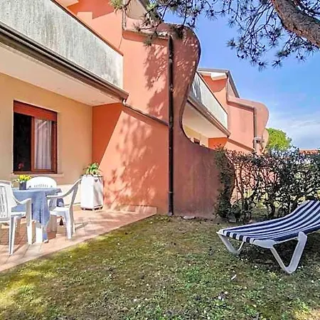 Hotel Bright Flat In With Pool - Beahost Bibione